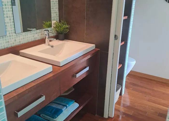 아파트 T2 Centre, A 2 Minutes, Parking *