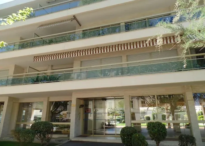 Appartement T2 Centre, à 2 Minutes, Parking *